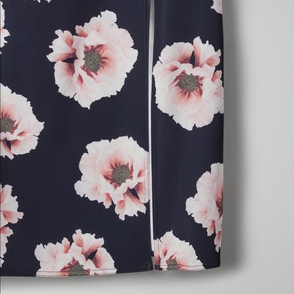 BABATON | 90s Slit Dress - Picture 6 of 11